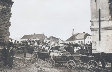 Fragment zniszczonego Rynku. 25-08-1916